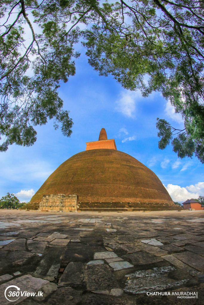 Full Photo of Abhayagiri Stupa 