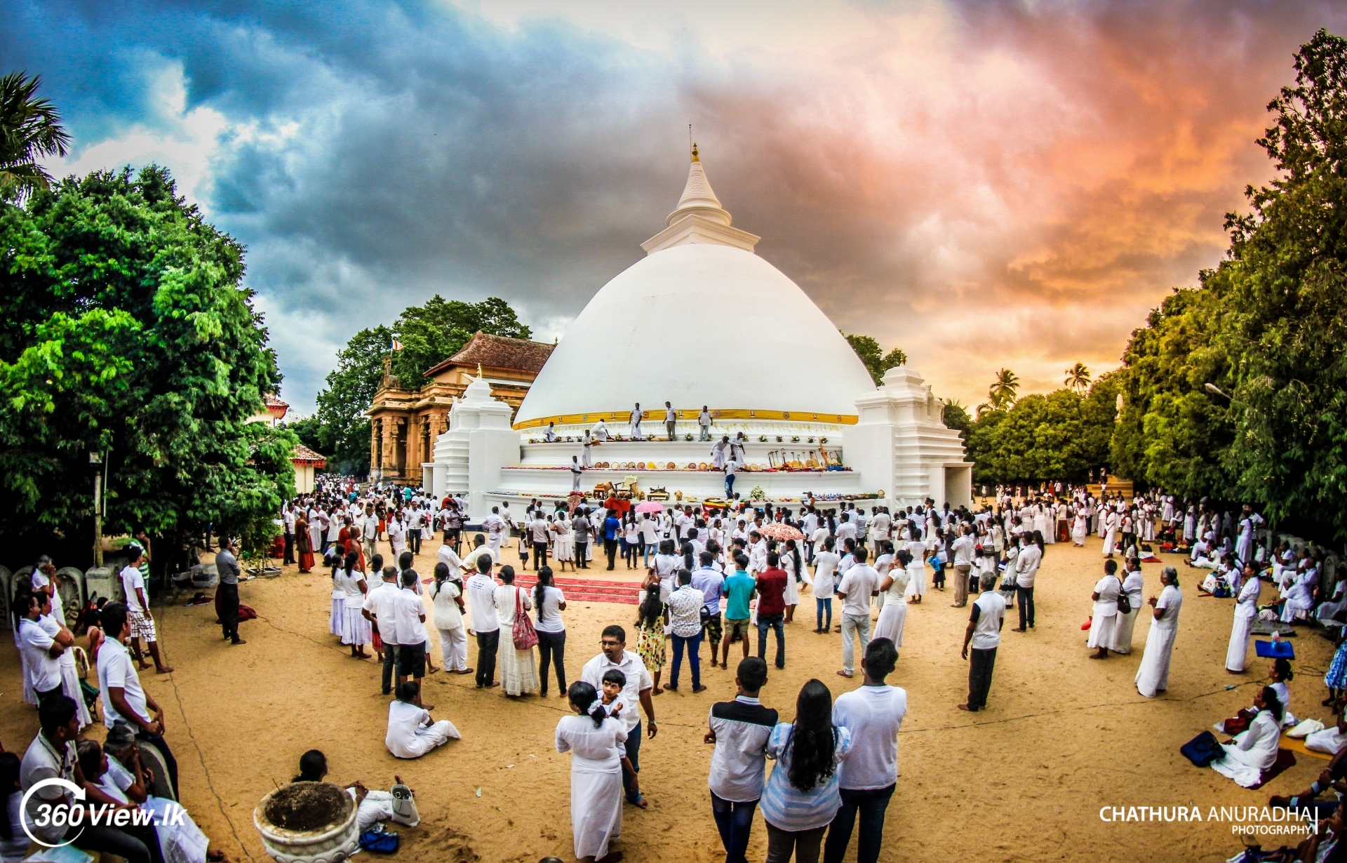 Kelaniya Maha StupaThe Kelaniya Raja Maha Vihara