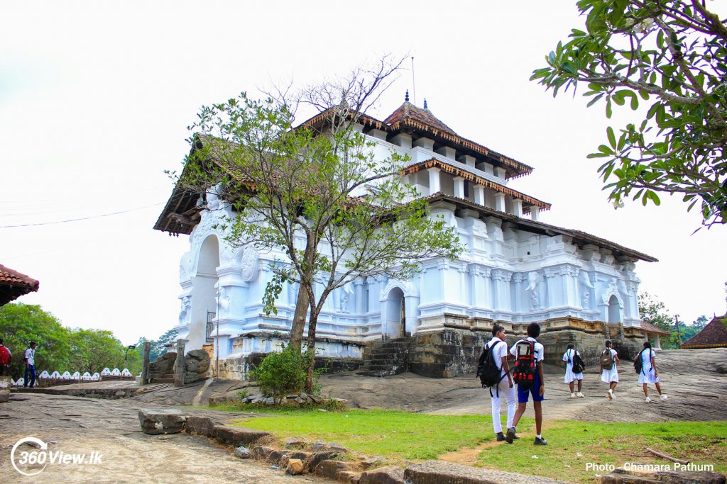 Lankatilaka Viharaya Kandy