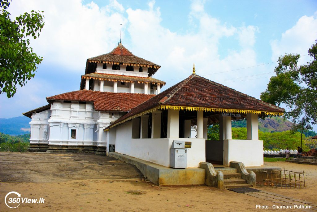 Lankatilaka Viharaya Kandy