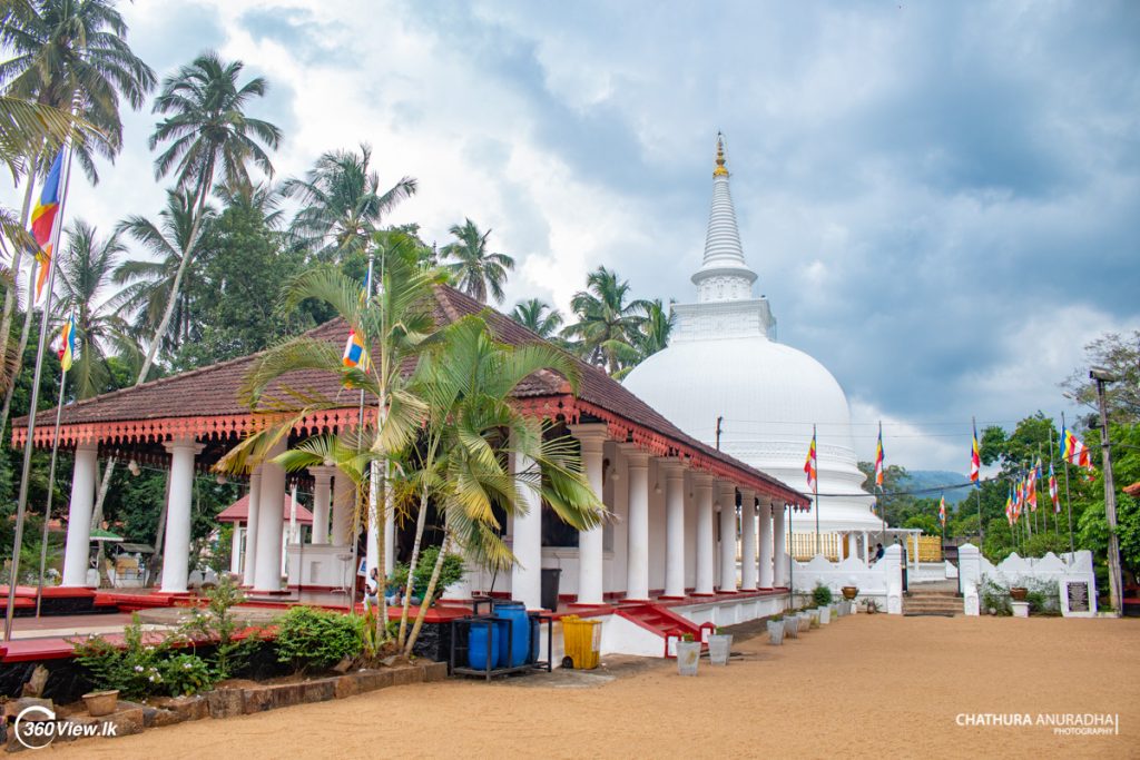 Muthiyangana Stupa